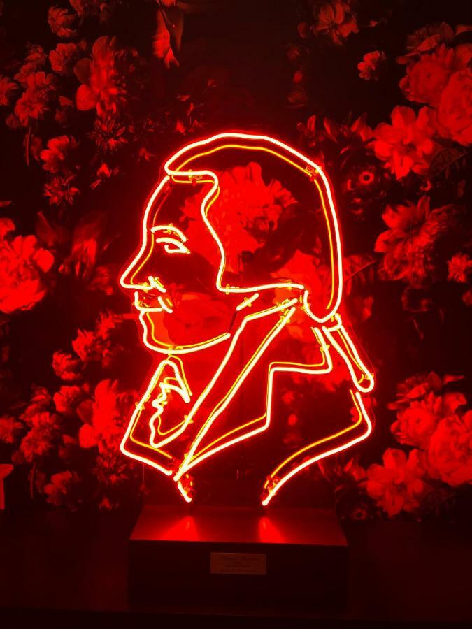 Dupont Circle Embassy Inn By Found ワシントン エクステリア 写真