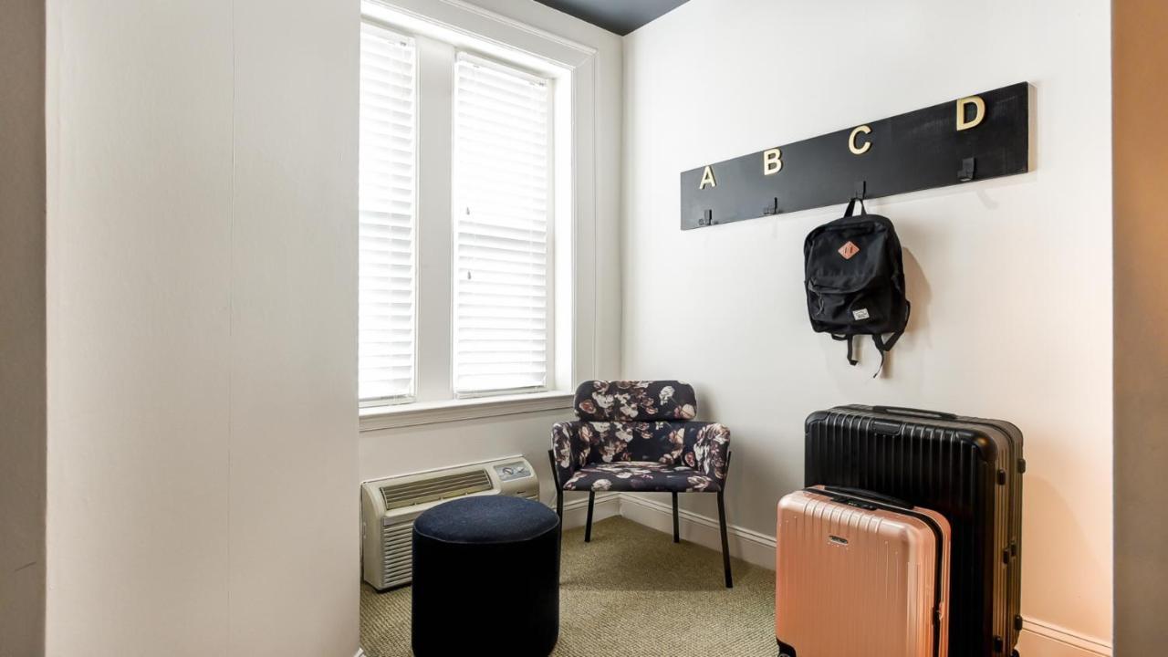 Dupont Circle Embassy Inn By Found ワシントン エクステリア 写真